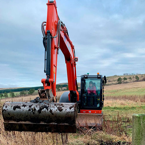 Sell excavator Orange