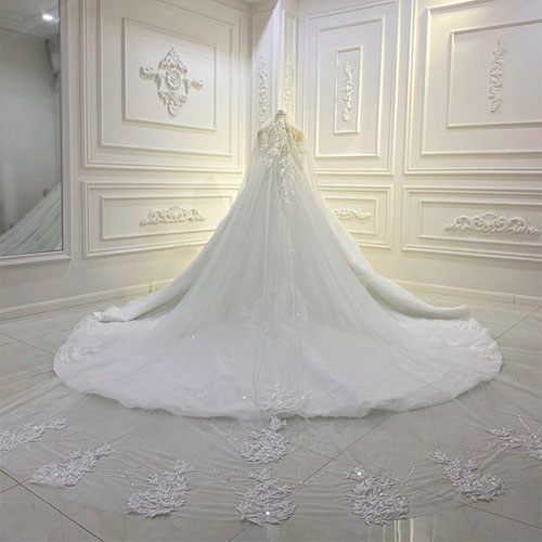 Продаю свадебные платья Москоу